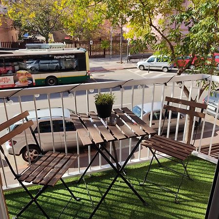 Piso Exterior Completo A 20 ' De Barcelona. Appartement Sabadell Buitenkant foto