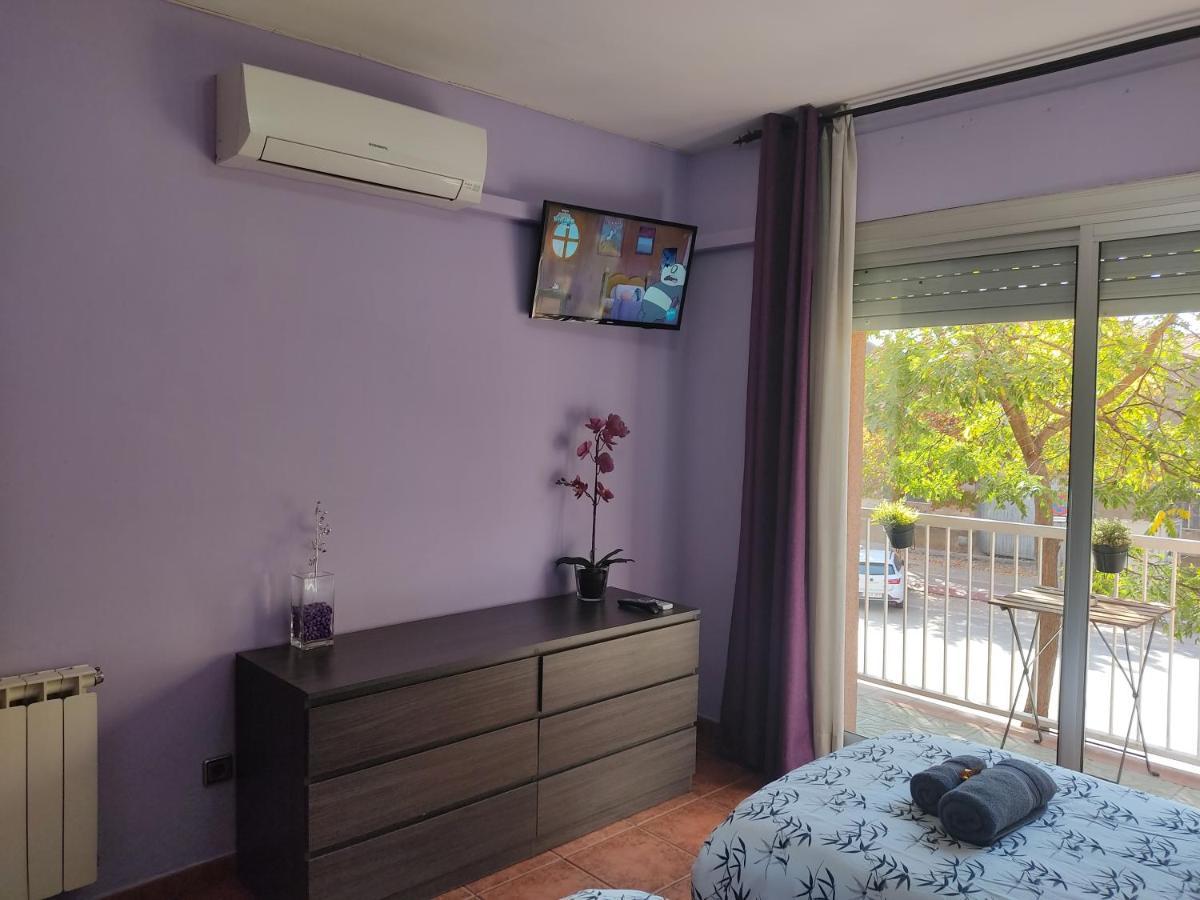 Piso Exterior Completo A 20 ' De Barcelona. Appartement Sabadell Buitenkant foto