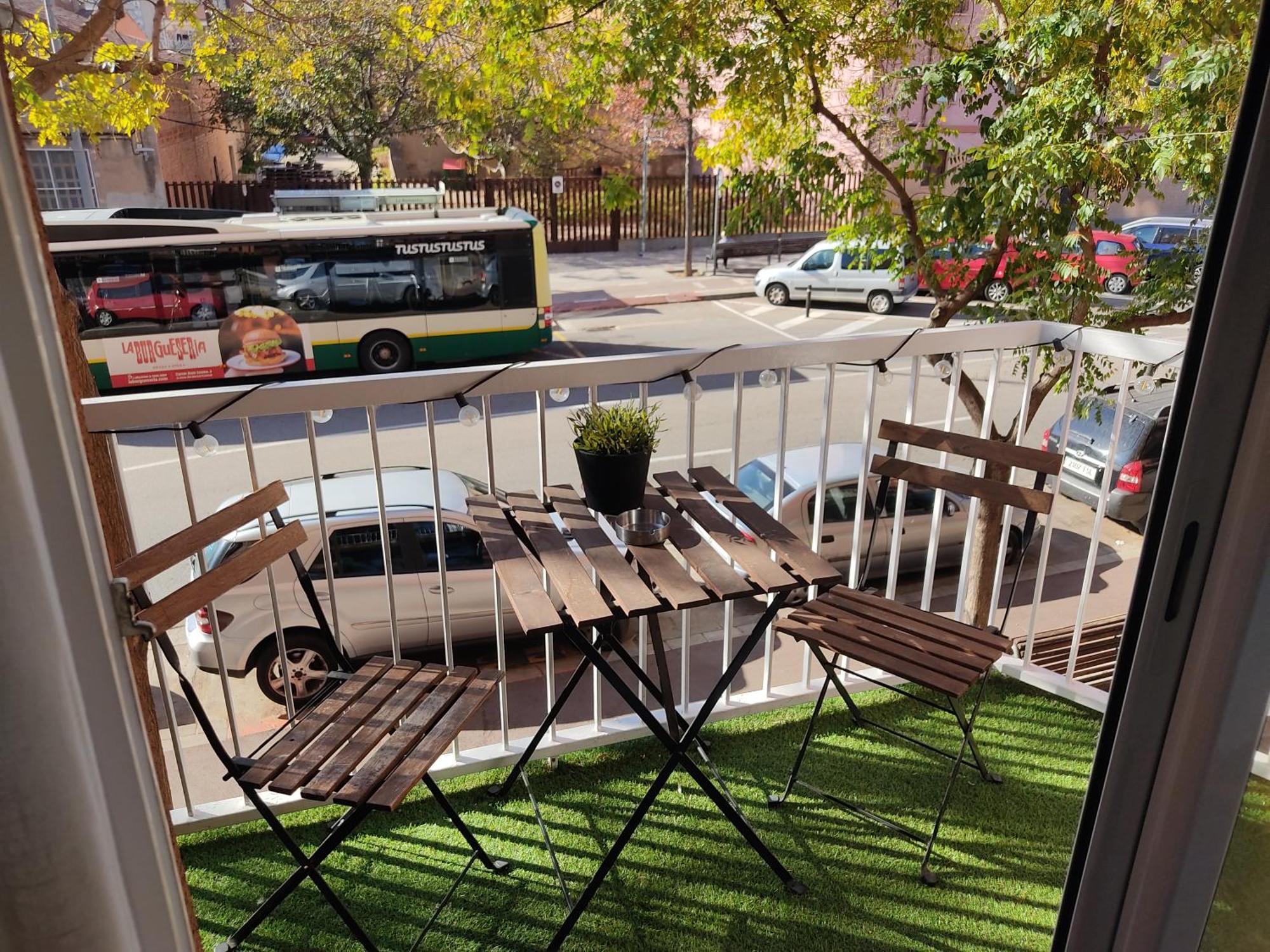 Piso Exterior Completo A 20 ' De Barcelona. Appartement Sabadell Buitenkant foto