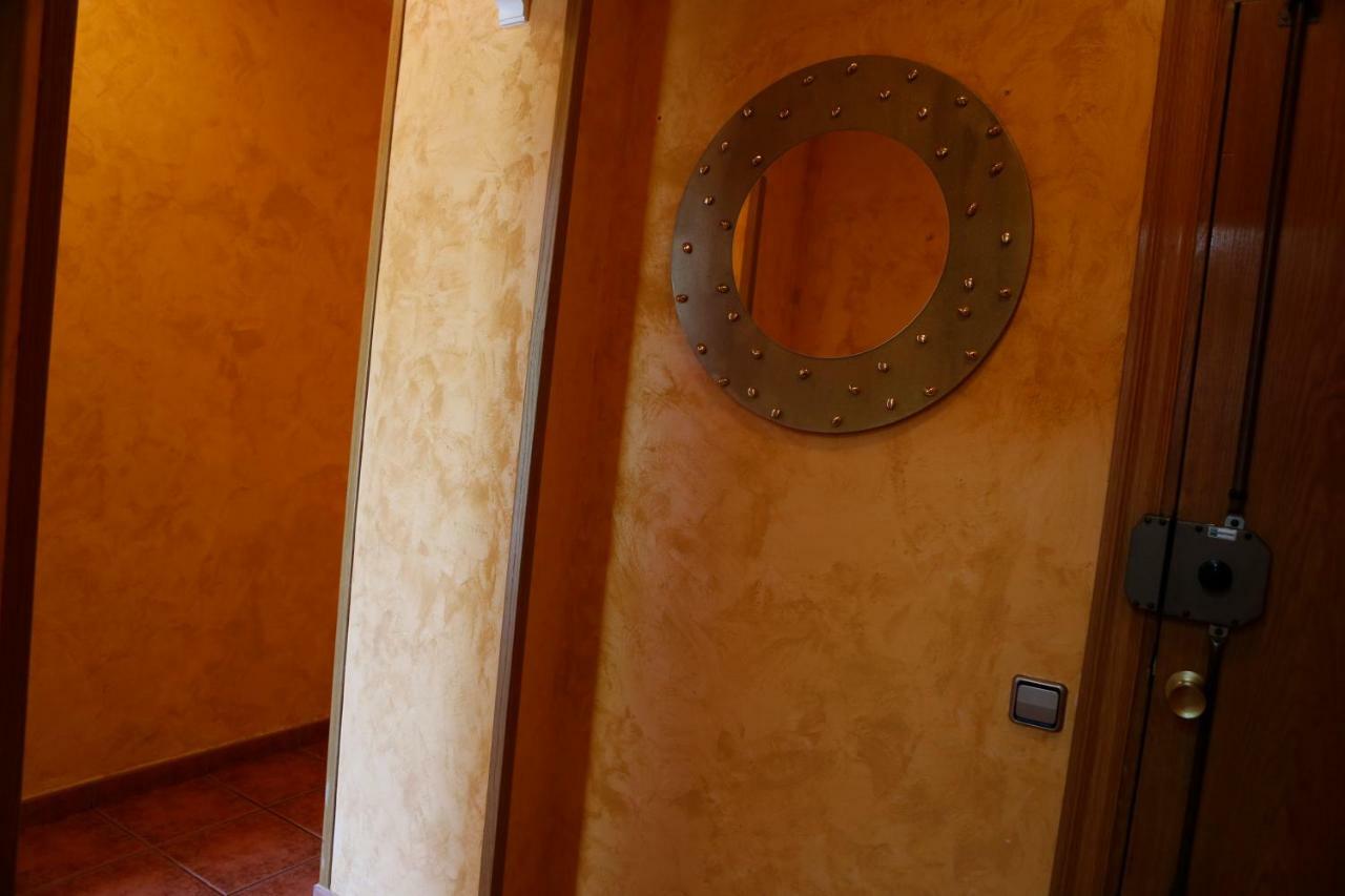 Piso Exterior Completo A 20 ' De Barcelona. Appartement Sabadell Buitenkant foto